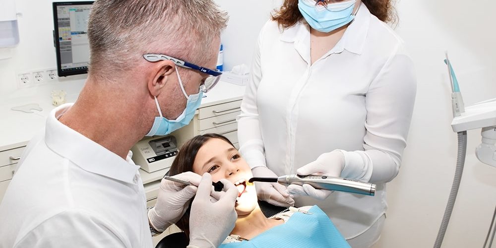 kinder-zahnheilkunde-dr-kronsteiner-eins