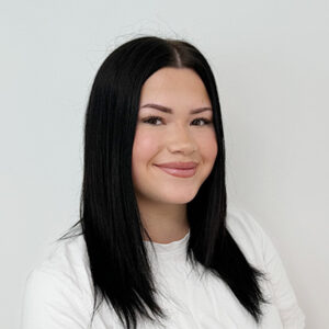 dr-kronsteiner-team-sarah